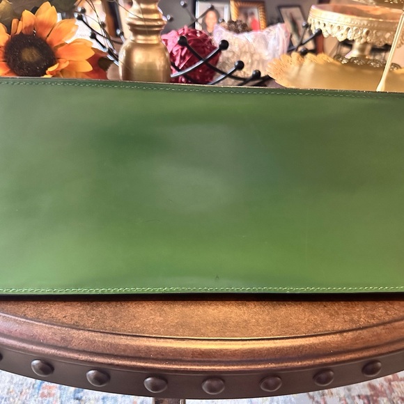Louis Vuitton Epi 💚💚💚 - Picture 6 of 12